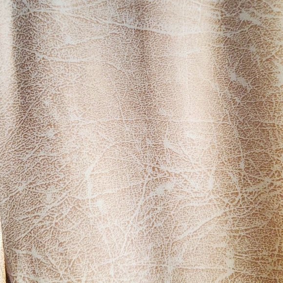 11. NWT Marallis Leggings - Picture 3 of 8